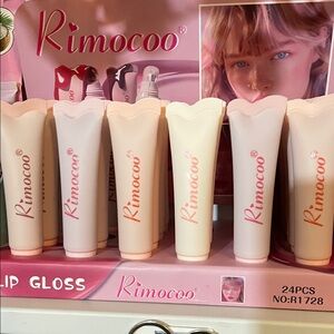 Rimocoo Lip Gloss Set in Cream and Pink